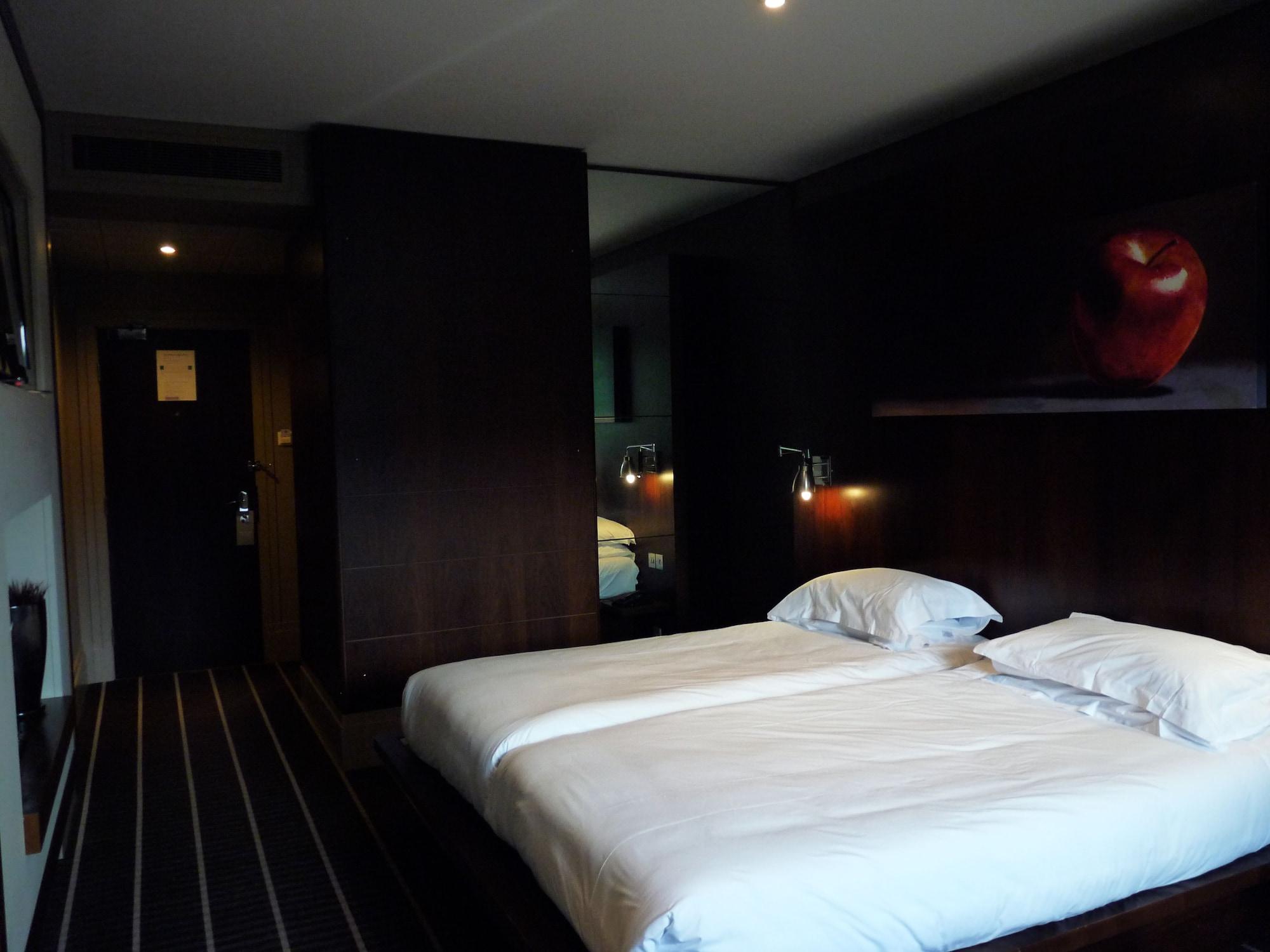 Mour Hotel Mansfield Esterno foto