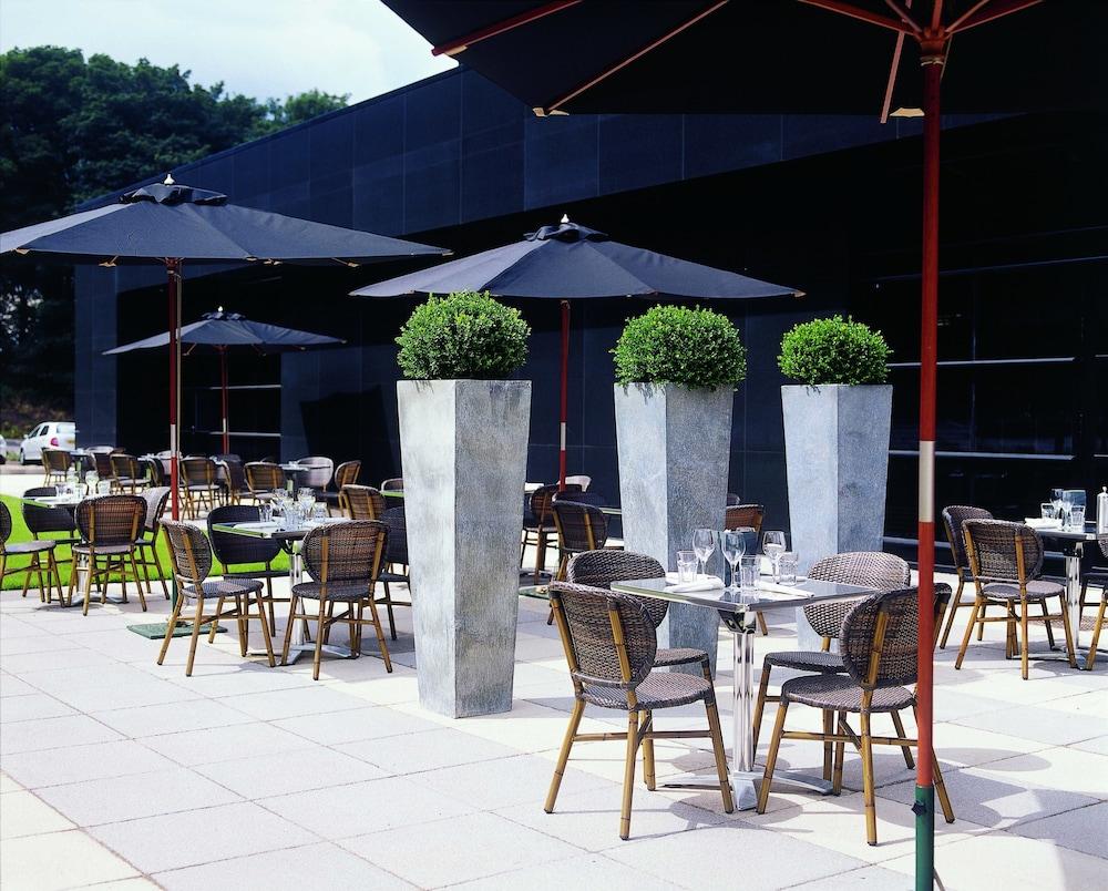 Mour Hotel Mansfield Esterno foto