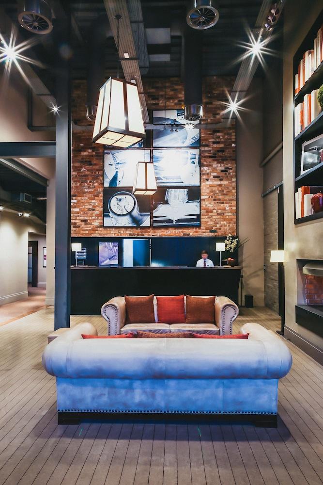 Mour Hotel Mansfield Esterno foto